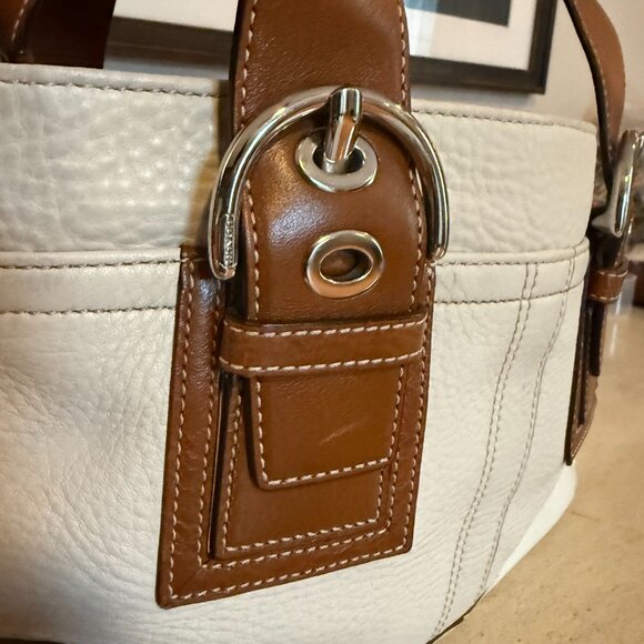 Coach Pebbled Leather Shoulder Bag | Ivory & Brown | Classic Buckle Detail - Picture 11 of 11